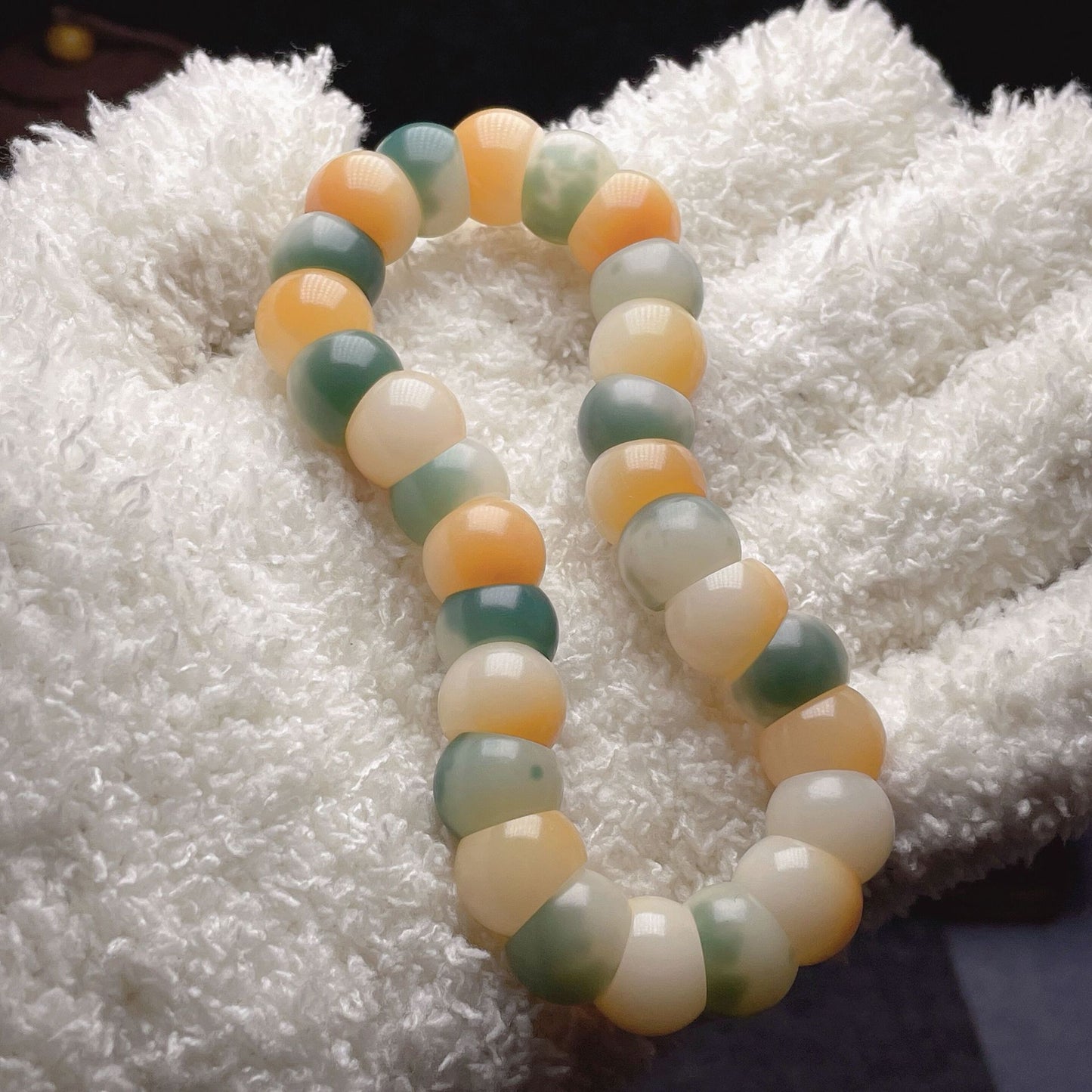 New Milky Coffee Garlic Bodhi Bracelet 12MM (Multiple Colors Available)