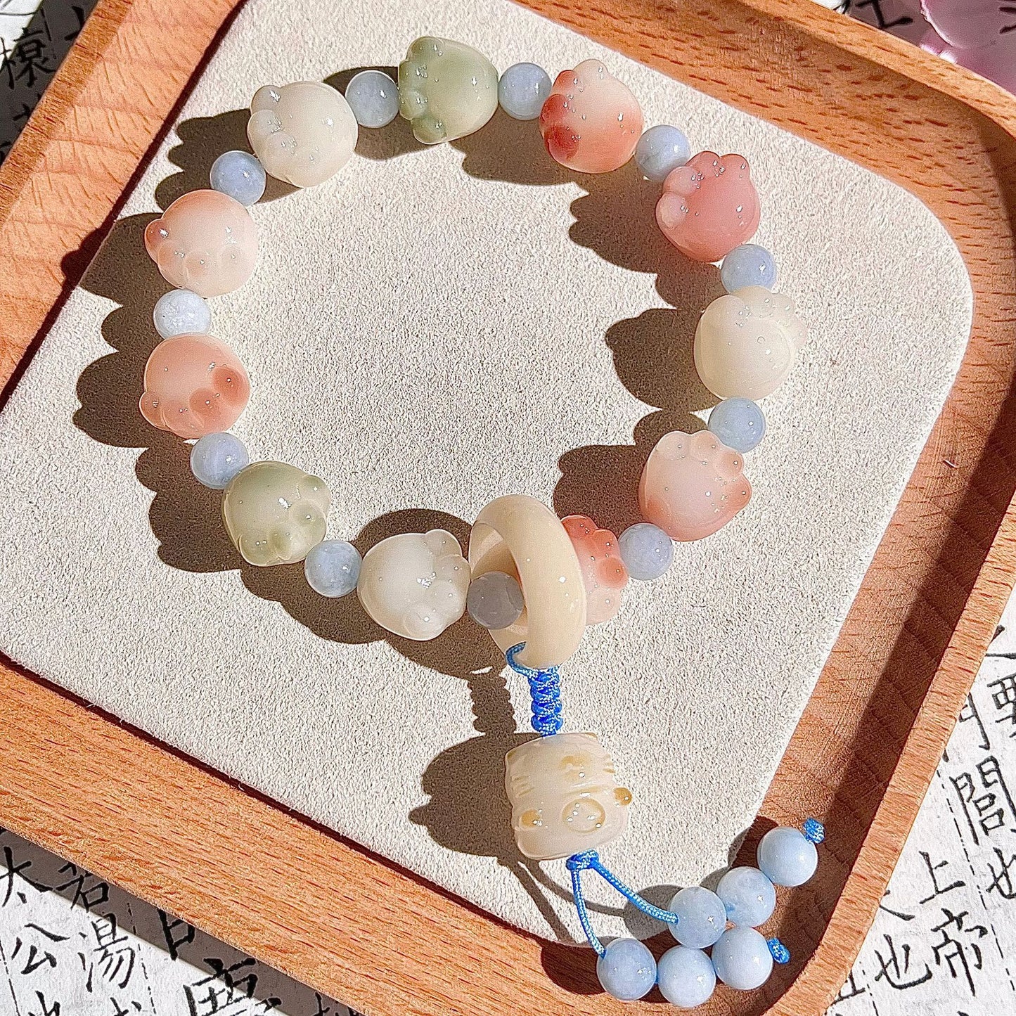 New cute colorful cat claw bodhi bracelet (with cat accessories), multiple colors available, 12-13mm