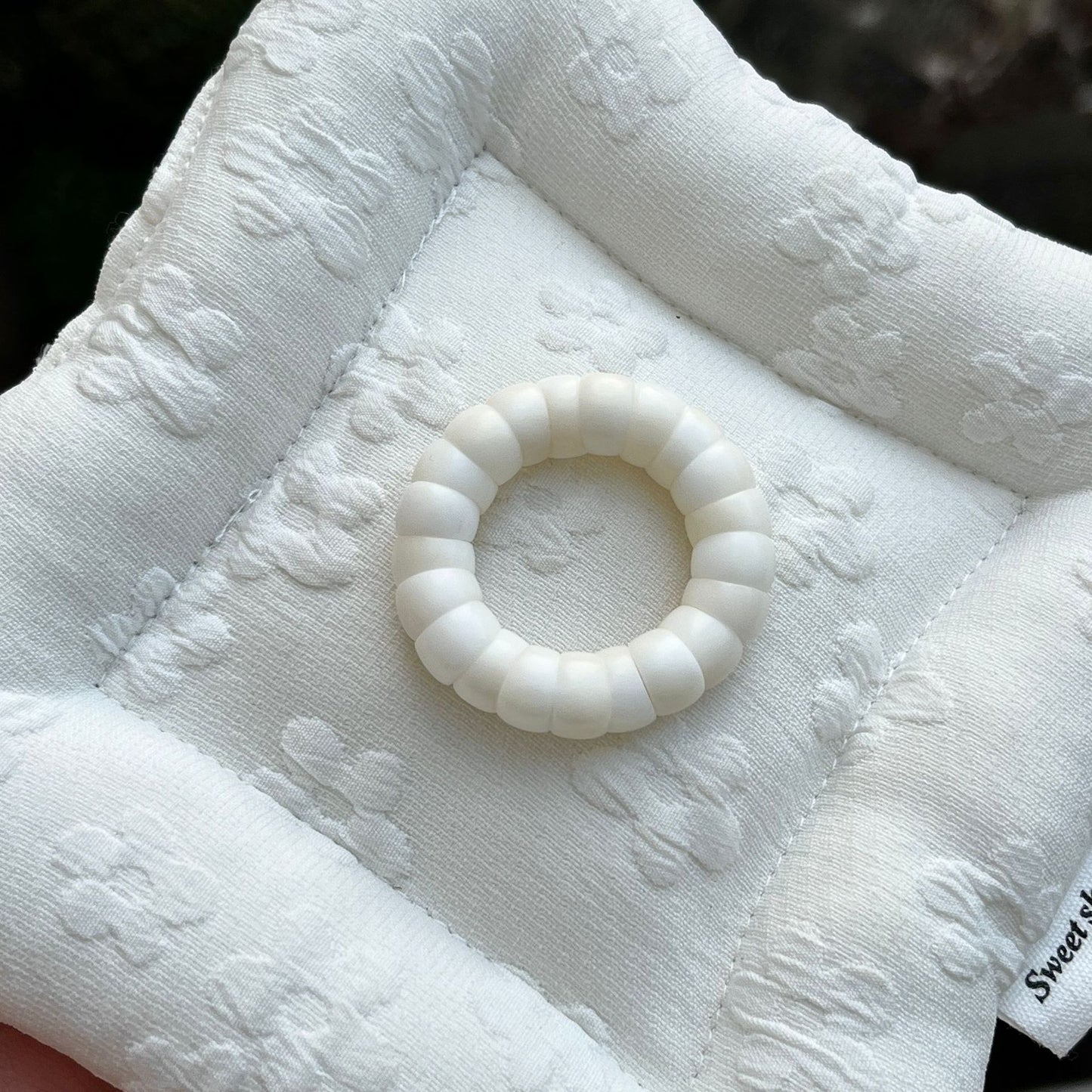 New cute mini garlic clove and mangosteen bracelets, various styles available