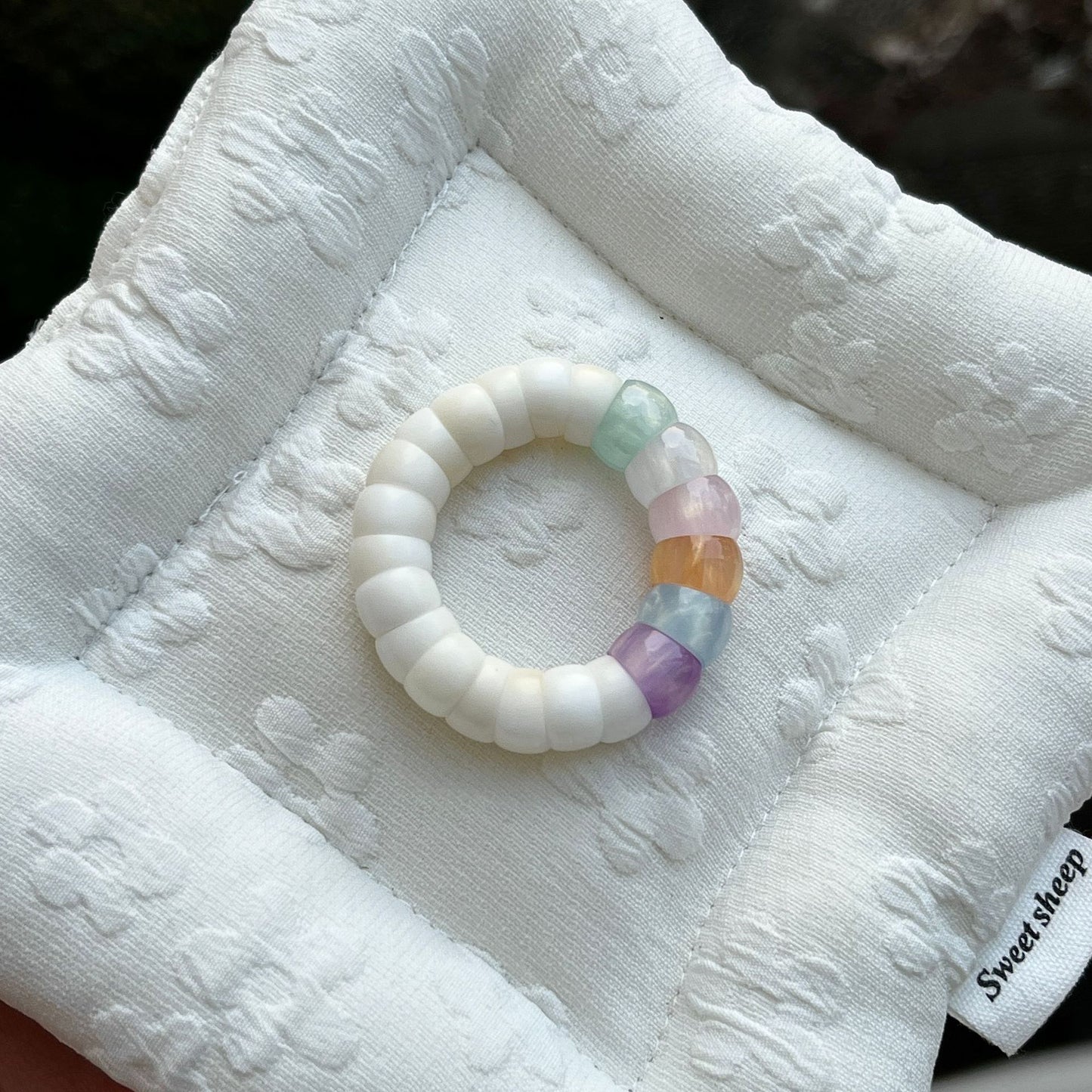 New cute mini garlic clove and mangosteen bracelets, various styles available